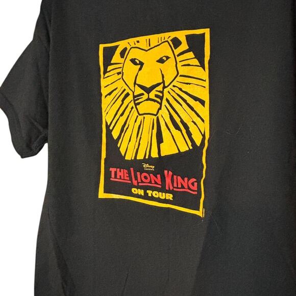 Hanes Disney Lion King Broadway Show Merch T-Shirt Lion Graphic Tee - Picture 2 of 3